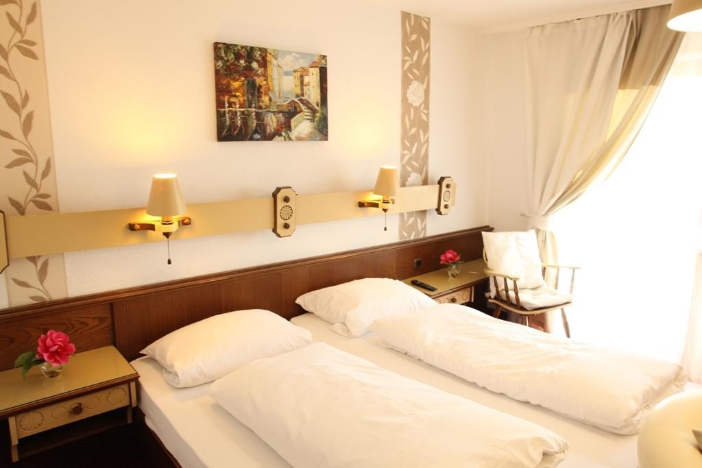Kurhotel Wuerdinger Hof Bad Füssing Pokoj fotografie