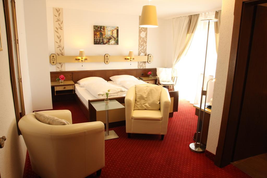 Kurhotel Wuerdinger Hof Bad Füssing Pokoj fotografie